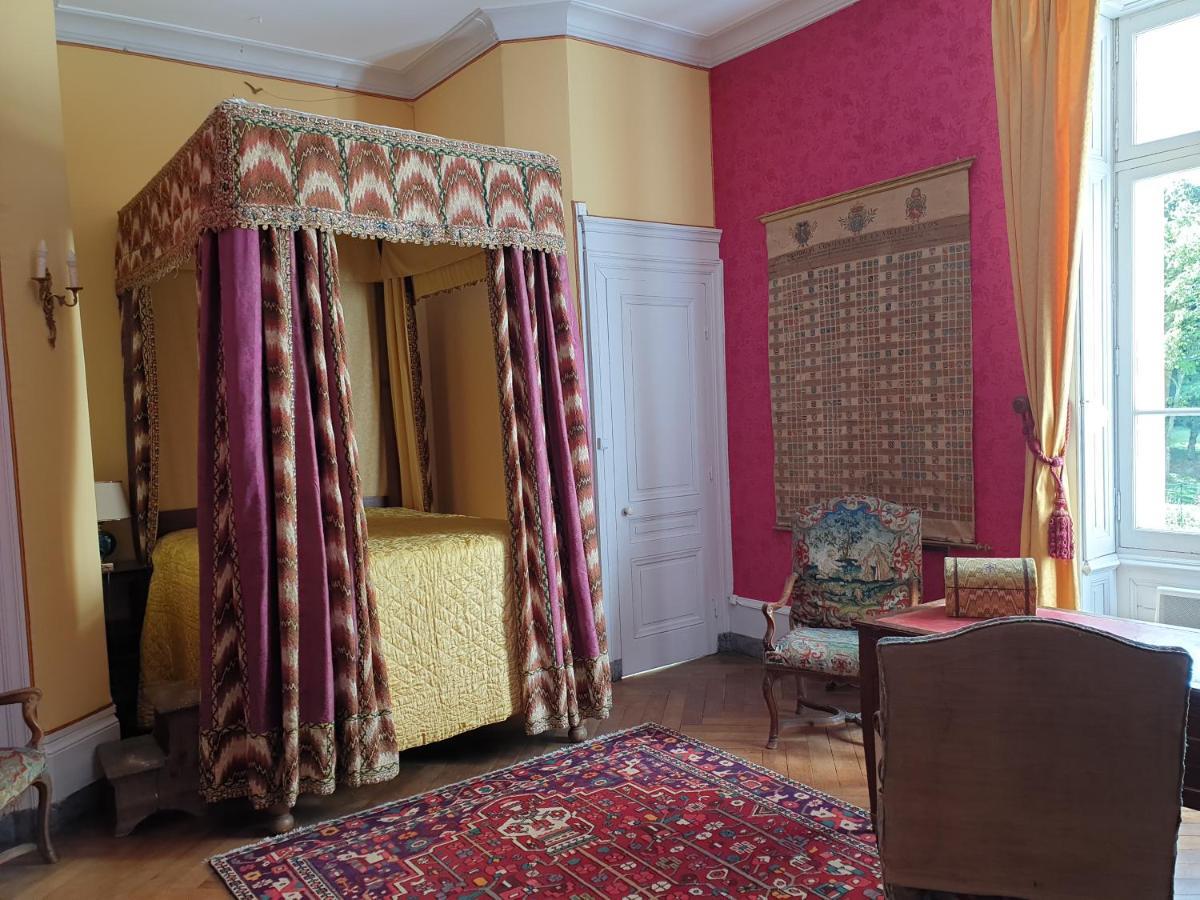 Chateau De Saint Bonnet Les Oules Экстерьер фото
